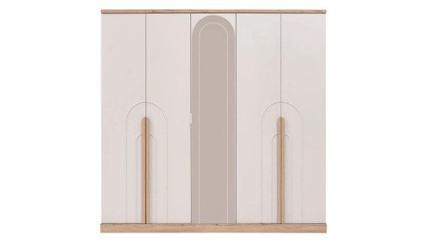Boheems 5 Door Closet 