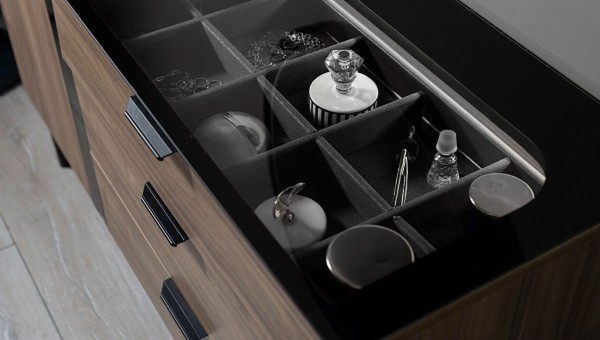 Mary Dressing Table & Mirror