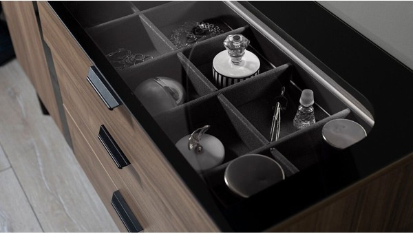 Mary Dressing Table & Mirror