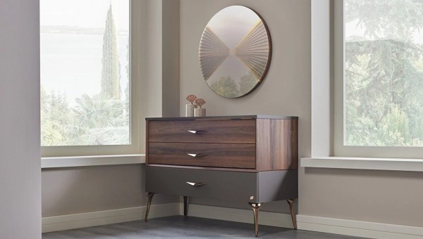 Vanessa Dressing Table & Mirror Vanessa Dressing Table & Mirror