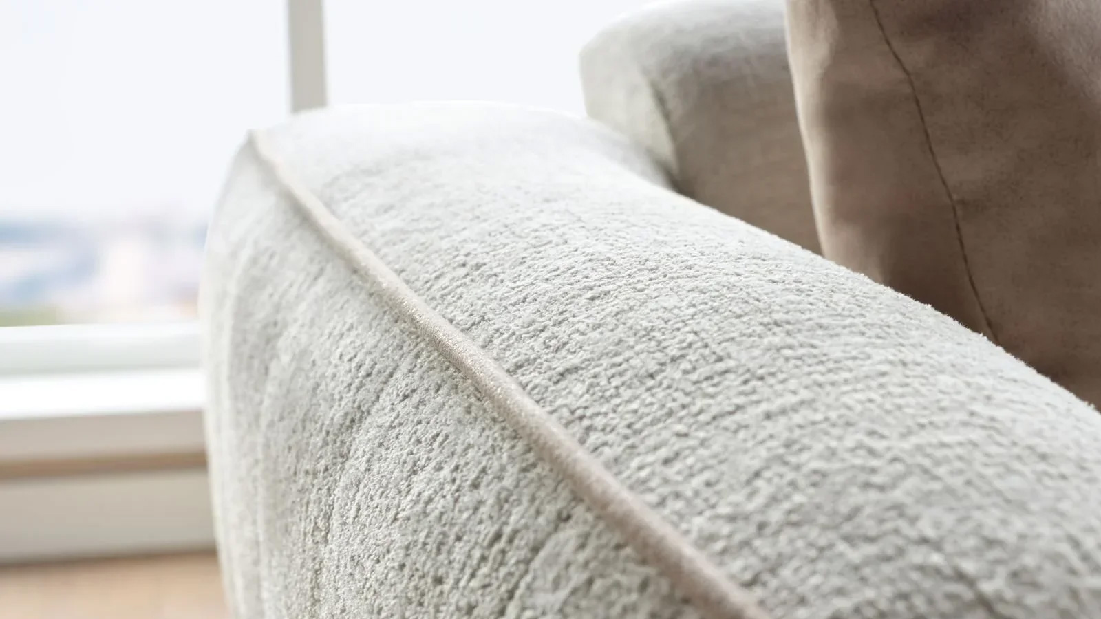 Mitra Corner L-Shape Mitra Corner L-Shape