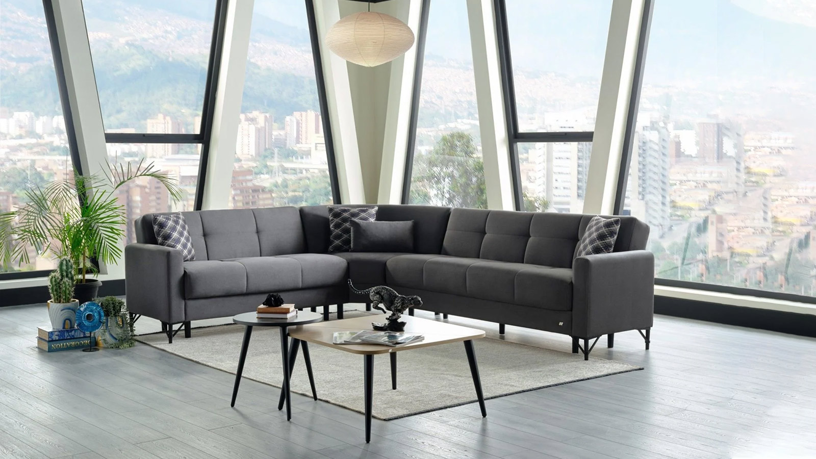 Monreo Corner Monreo Corner