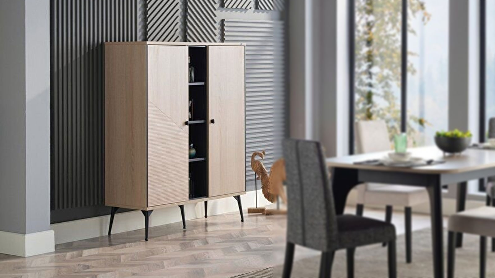 Cross Dining (T+ 4C+ B+ M)