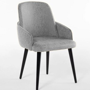 Mary Dining Mary Dining