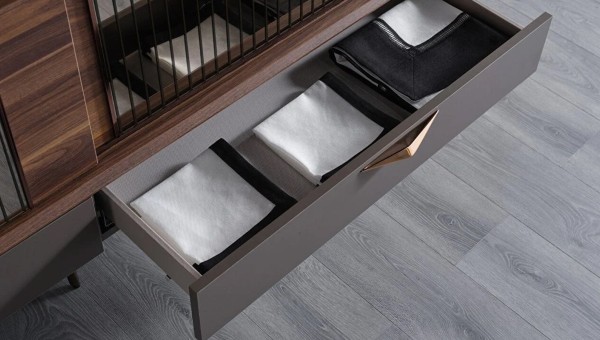 Vanessa Sideboard and Mirror