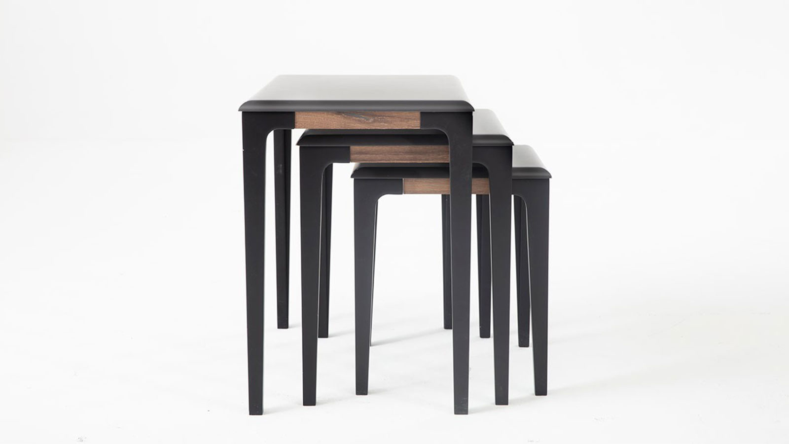 Misty Nesting Table