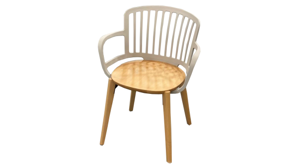  Mari Chair 