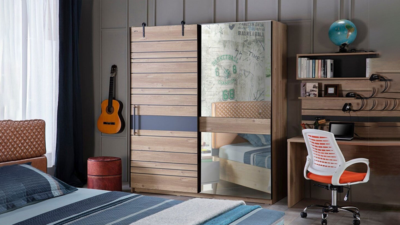 Lauren Sliding Closet 